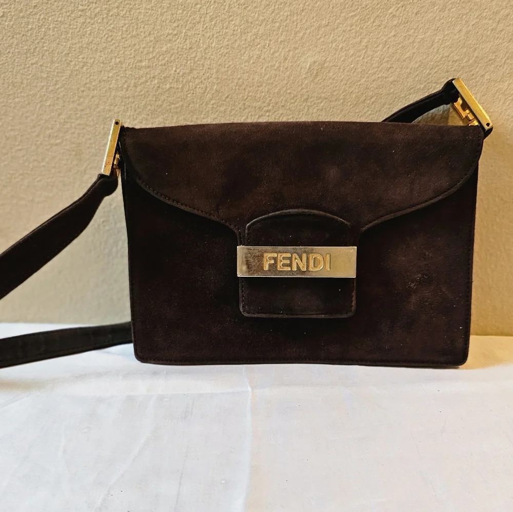 Vintage FENDI bag - Picture 9 of 11